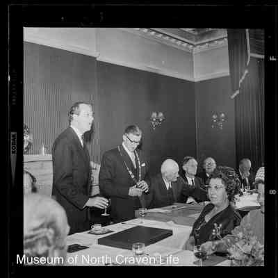 negative, sheet film - Settle : Grant of Arms July 1965 (18 of 32)