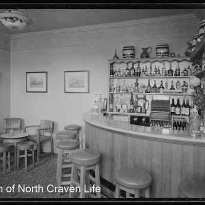 negative, sheet film - Royal Hotel, Kirkby Lonsdale (Interior) Bar