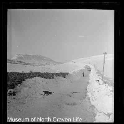 negative, sheet film - Snow Views : Pen-y-Ghent (1937)