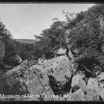 negative, glass plate - Rocky landscape with seated figure