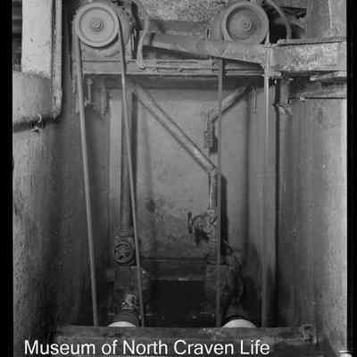 negative, sheet film - Johnson and Johnson, Gargrave (lnterior) 5 of 11