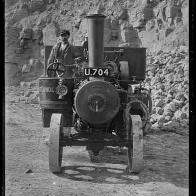 negative, glass plate - Settle RDC Tractor (U704) 2 of 2