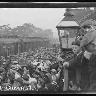 negative, sheet film - Kitchener's Army 1914 Settle leaving Station 2 of 15