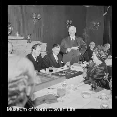negative, sheet film - Settle : Grant of Arms July 1965 (5 of 32)