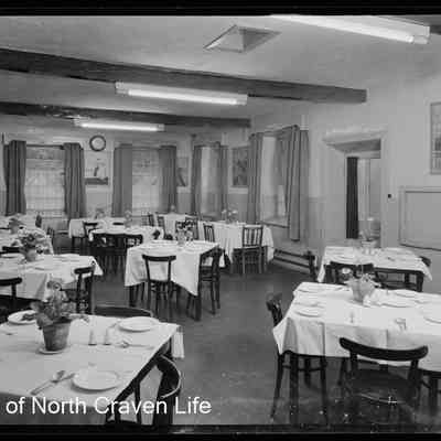 negative, sheet film - Ashfield Hotel, Settle (Interior) 5 of 8