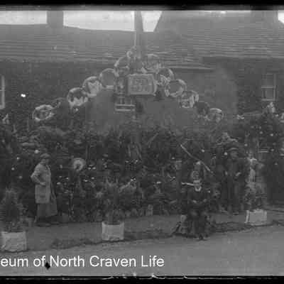 negative, glass plate - Giggleswick Flower Tower (King and Queen)