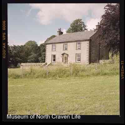 negative, sheet film - Mearbeck, Long Preston : Exterior (front)