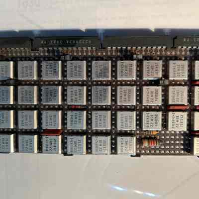 1970- IBM MST-2 chip set **