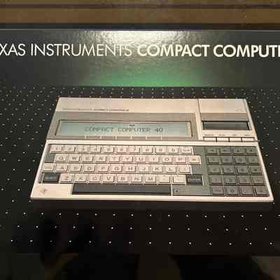 1983- Texas Instruments Compact Computer 40 (2/2024)