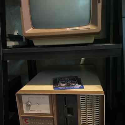 1976- Cromenco System One + Monitor **