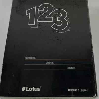 1985- LOTUS 123 Release 2 Upgrade Software Manuals Guide 5.25" disks- SEALED (11/2024)