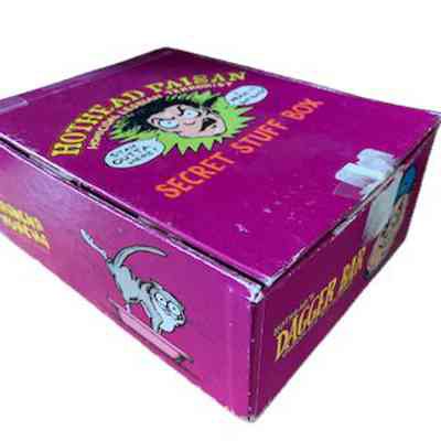 Side angle image of box