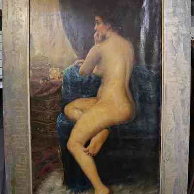 Female Nude Seated