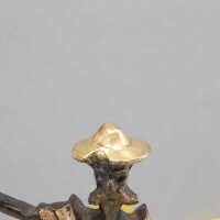          Figure picture number 27
