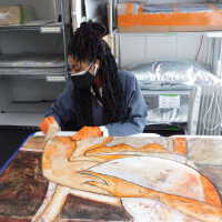          Seated female figure picture number 17
