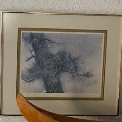 Grayscale tree detail