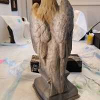          Lead Eagle (facing left) picture number 3
