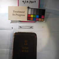         Family Bible picture number 3
