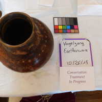          Earthenware Vase picture number 8
