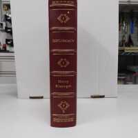          Green Street Books [Boxes: R2, O1, Q2, P1, N1, M2, J1, F1, T1, N2, S2, L2, L1, A1, E1, PS2, PH1, PK1, E2, K1, D1] picture number 111
