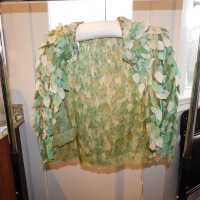          Leaf Capelet picture number 38
