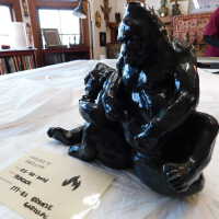          Pair of Gorillas picture number 27
