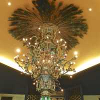          Golden Room picture number 449

