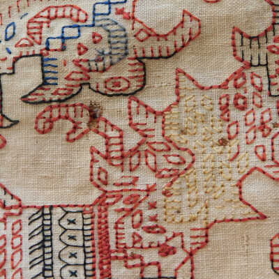 #4 holes and dark brown stains