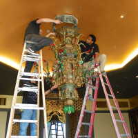          Golden Room picture number 327
