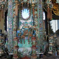          Golden Room picture number 16
