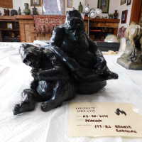          Pair of Gorillas picture number 23

