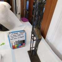          Tall man in chair picture number 57
