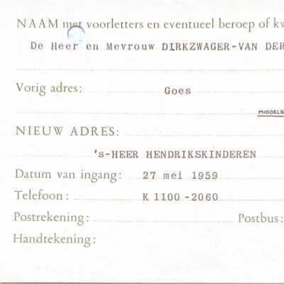 De Heer en Mevrouw Dirkzwager-van der Have verhuizen naar hun nieuwe adres in sHeerHendrikskinderen.