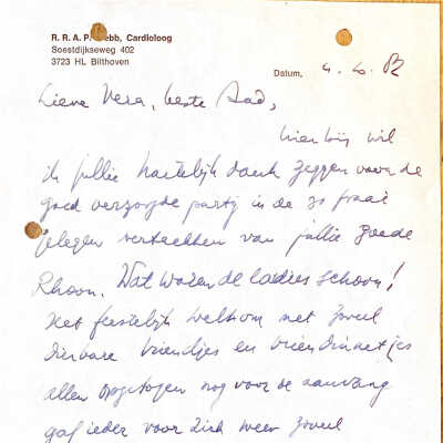 1982-10-04 Brief van René Webb; cardioloog - Mede "Zuilenstraat 17 huisgenoot" van Aadje - te vroeg overleden als gevolg van een aanrijding door een auto.