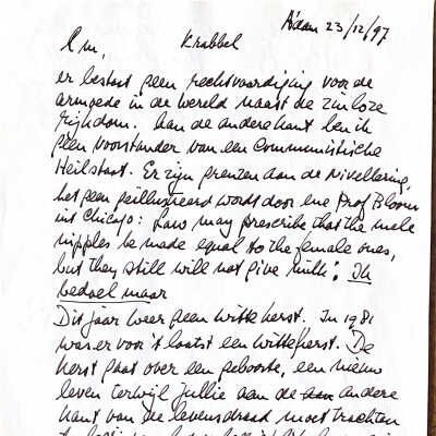 1997-12-23 Brief ADD aan Em de Vries over grenzen aan gelijkwaardigheid tussen de man en de vrouw en over het overlijden vader v. HJ.