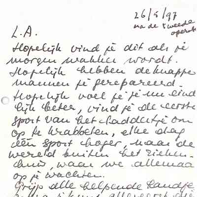 1997-05-26 "Het lieve Aadje" kattebelletje van Em de Vries lag in het AMC ziekenhuis op het kastje naast mijn bed na de tweede operatie
