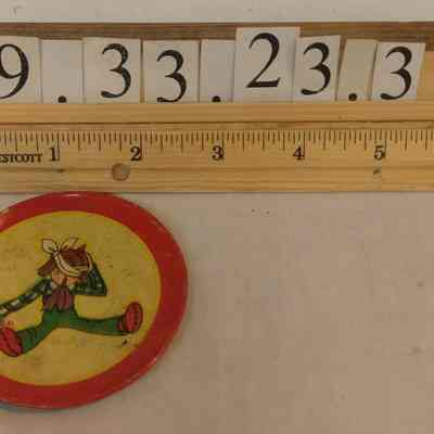 Toy Saucer