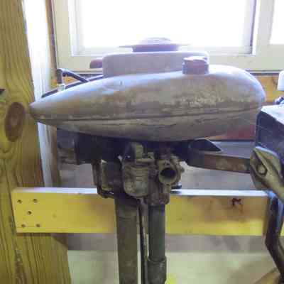 Champion Outboard Motor
