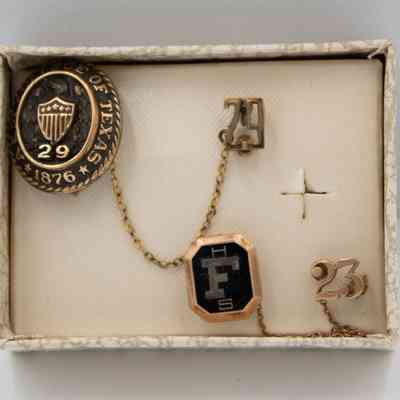 Floresville High School and TAMU Pin
