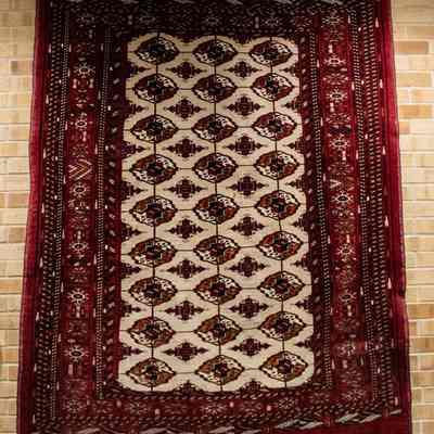 Red Prayer Rug with Tan Fringe
