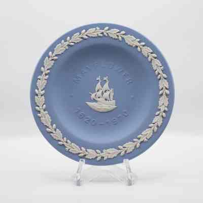 Blue Wedgwood Jasperware Round Dish with White Commemorative Mayflower Decoration