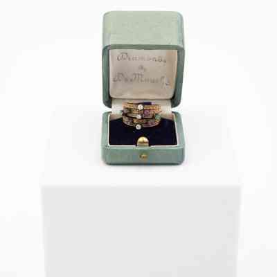 5-Band Gold Harem Ring in Green Case