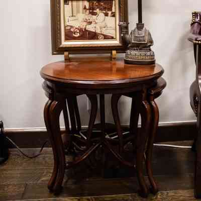 Round Mahogany Table with Nested Stools