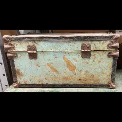 Metal equipment / tool box.