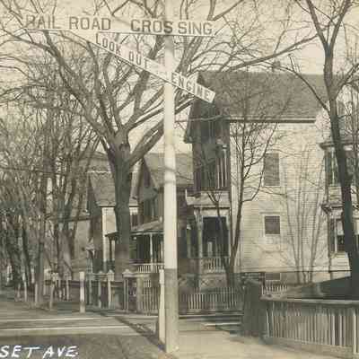 Taunton - Somerset Avenue