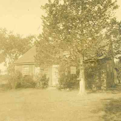 Raynham - Silas Shaw House