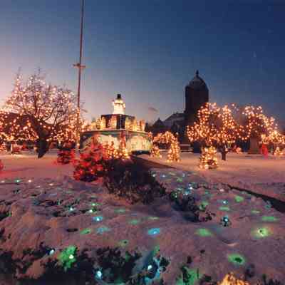 Taunton - Taunton Green - Christmas Display - 1993