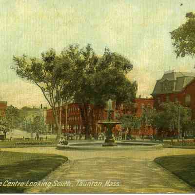 Taunton Green, The Center looking South, Taunton, MA