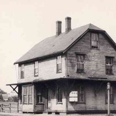 Railroads - New Haven Railroad Station - 1934