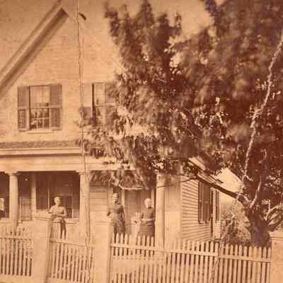 Taunton - First Street - Staples House